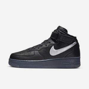 Brand New Air Force 1 Mid ‘07 Premium Size 9